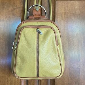 VALENTINA ITALIAN LEATHER BACKPACK LIKE NEW!